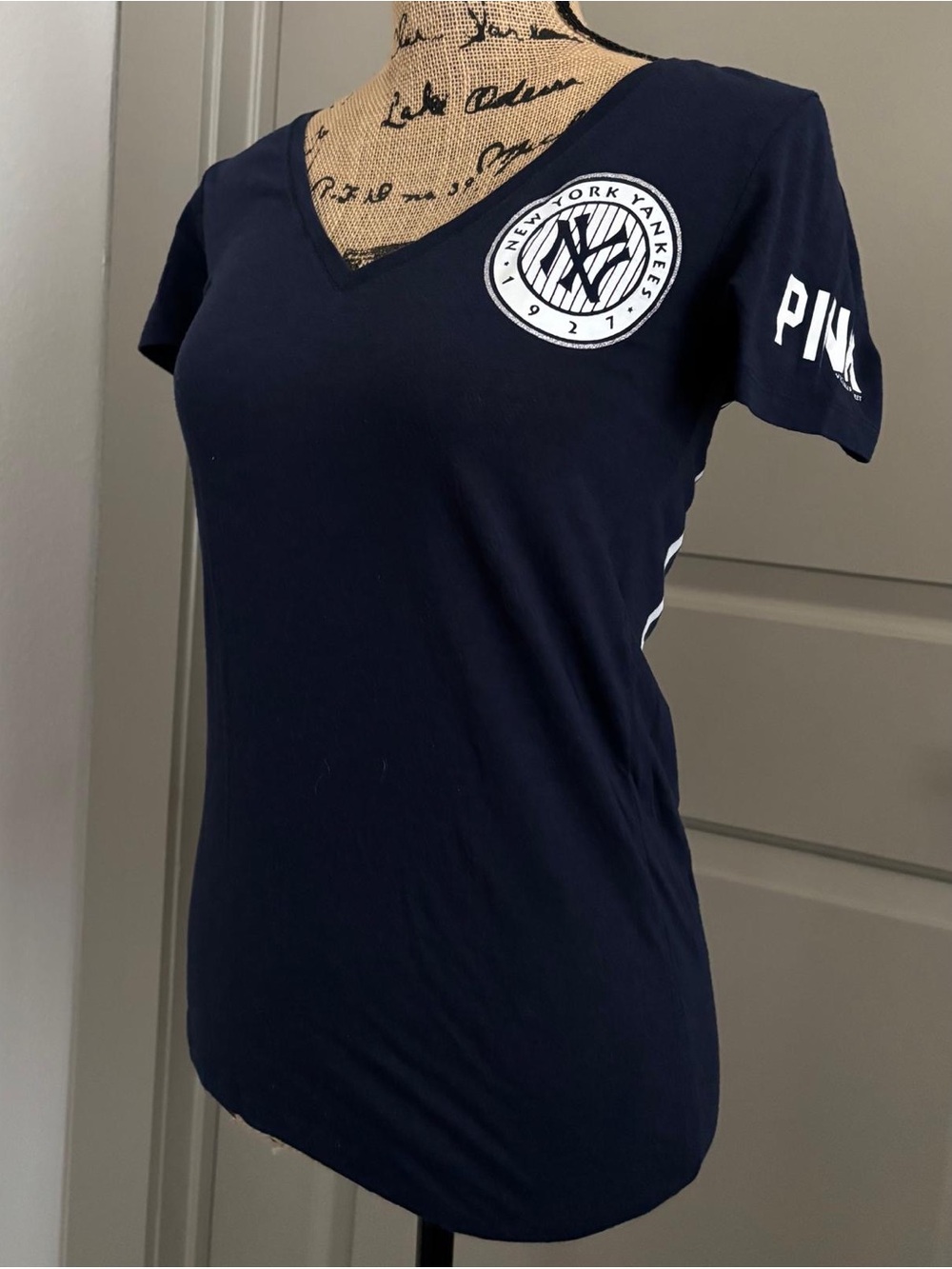 Victoria's Secret PINK New York Yankees tee